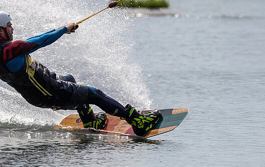 Wasserski und Wakeboard. Foto: Pixabay